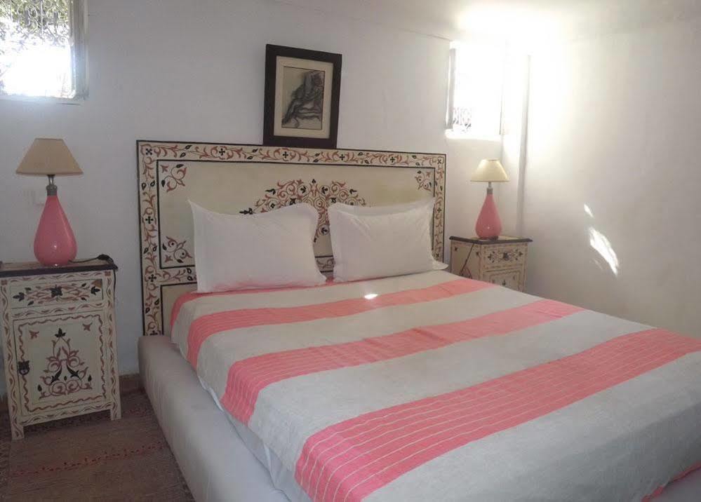 Le Bled Ferme Bed and Breakfast Lahebichate Exteriör bild